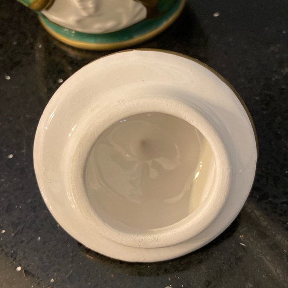 Tea SET Christmas Holly Berry Pine Cones: Teapot, Sugar, Lids, and Creamer - Picture 15 of 15